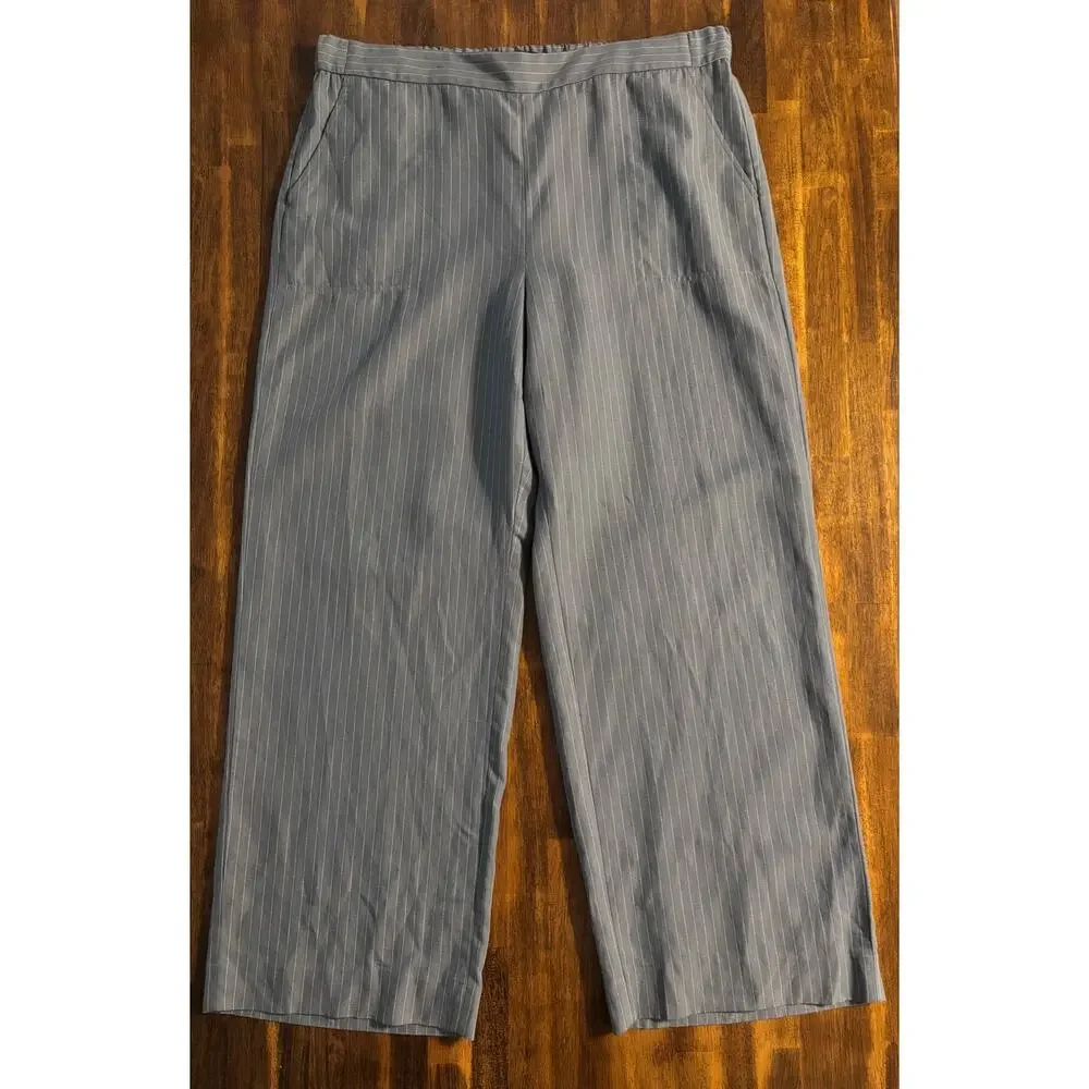 Banana Republic Women’s XL Pants 38 x 30 Wide Leg Trouser Pull On Pinstripe